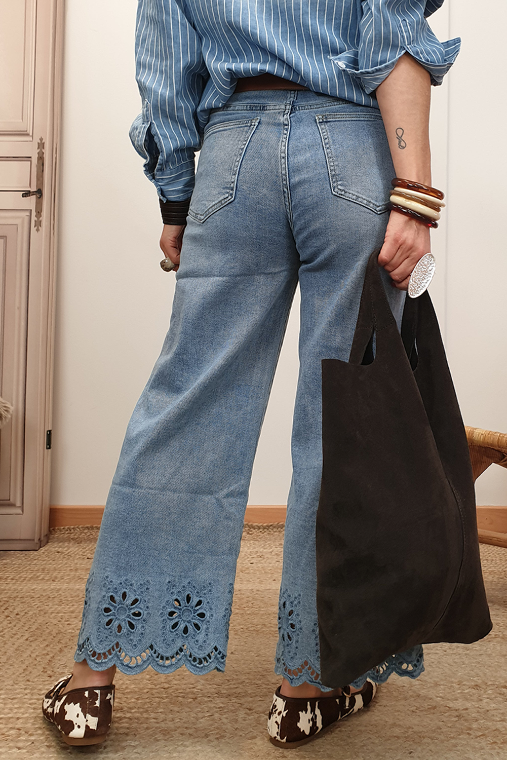 Dusk Blue Embroidered Cropped Wide Leg High Waist Jeans – Women’s Denim