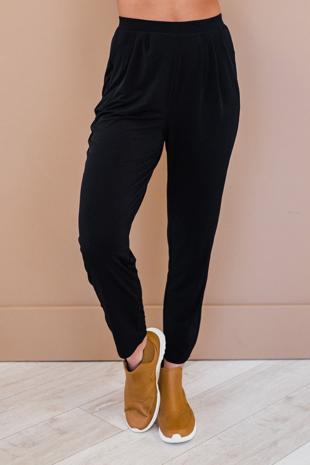Professional and Pleaded Black Crop Pants - The Bling Barn