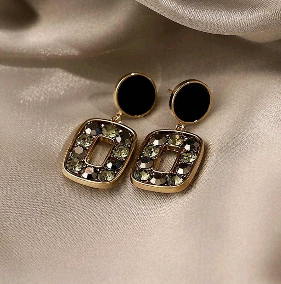 Simply Stated Modern Class Earrings - The Bling Barn