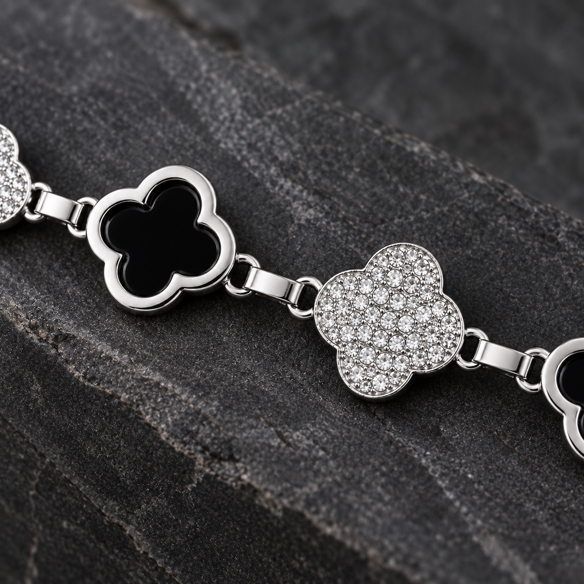 Silver-tone City Lights rhinestone quatrefoil chain belt