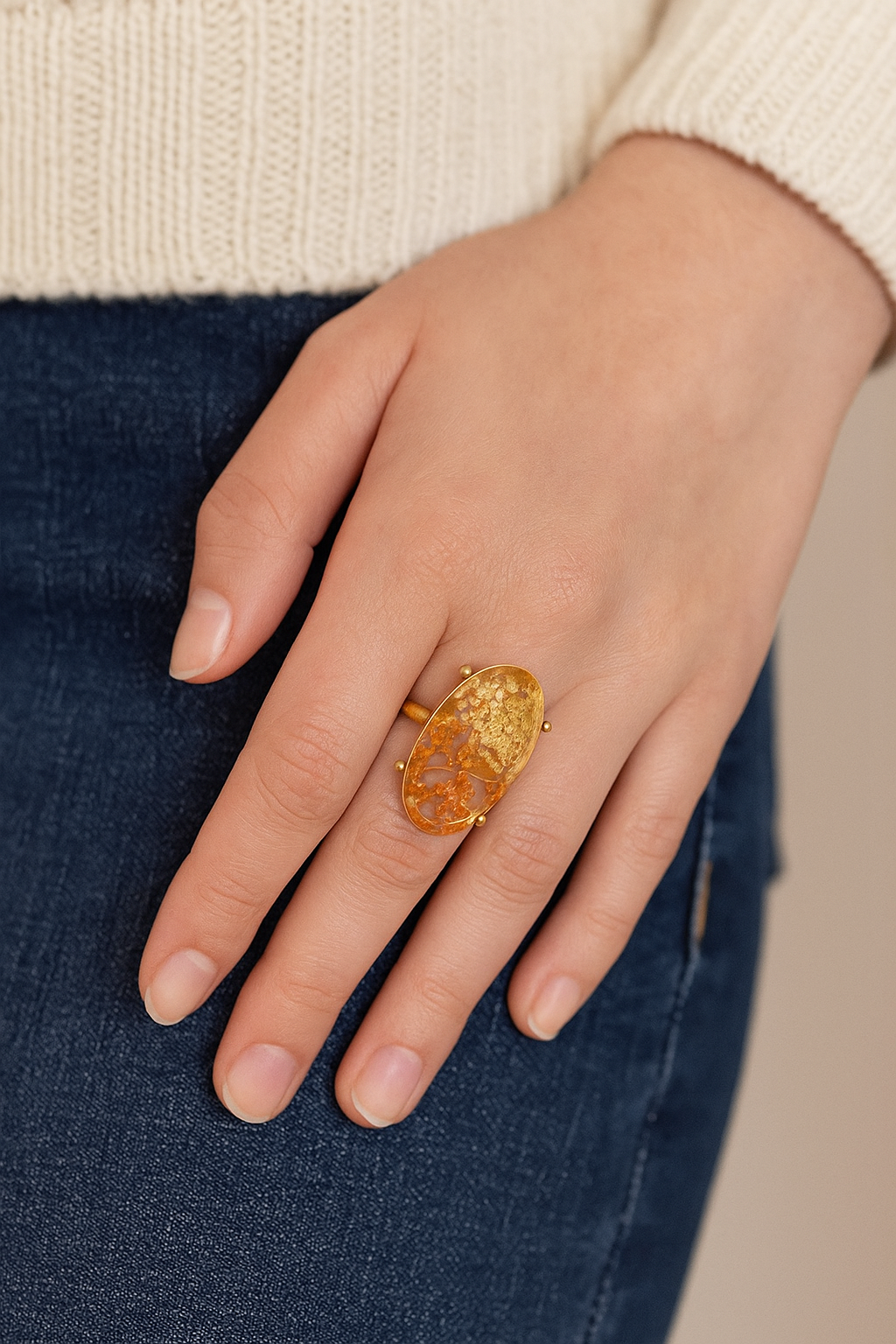 Looking At The Flower Side Ring