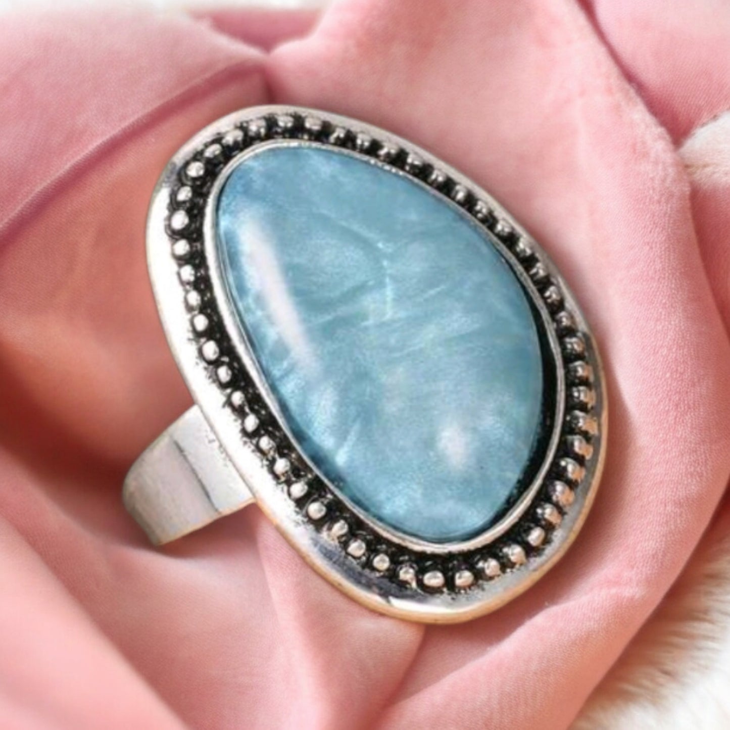 A Western Milky Way Adjustable Ring