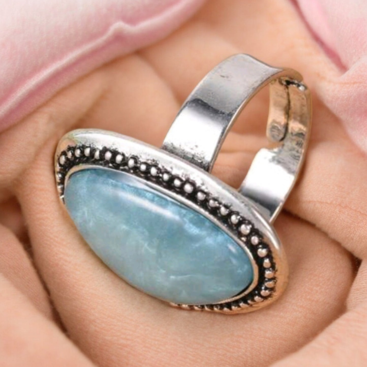 A Western Milky Way Adjustable Ring