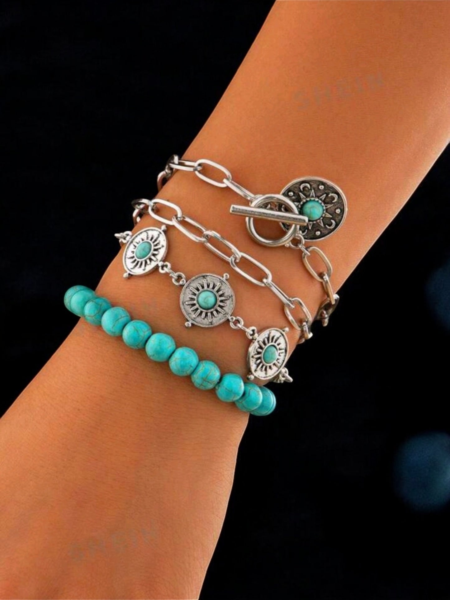 Mandy At The Bay 4 Piece Fashion Bracelet Set