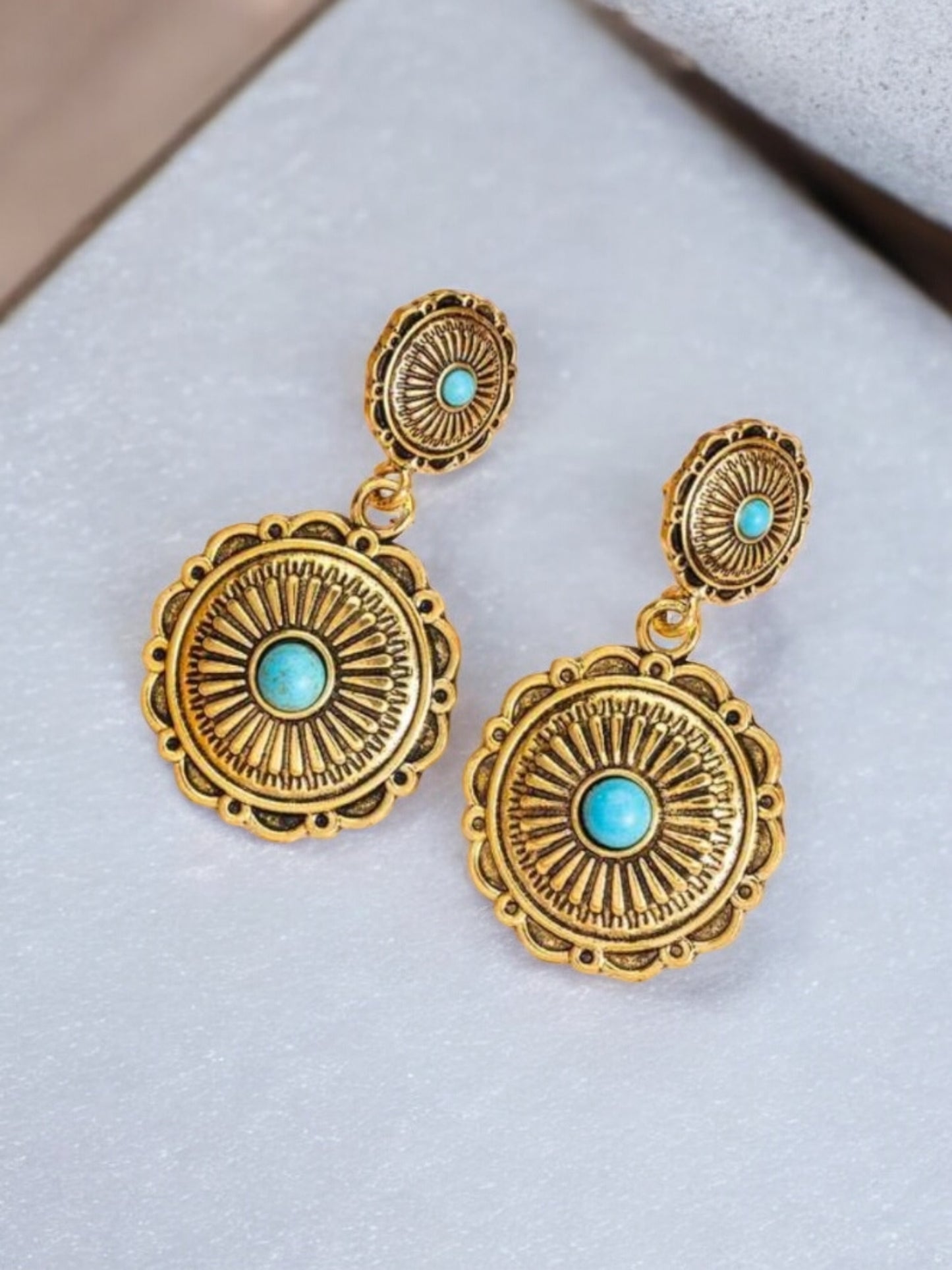 Shield Of The West Aged Drop Style Earrings