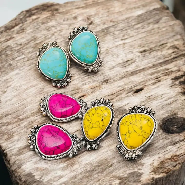 Star of Her Own Show Statement Oversized Earrings