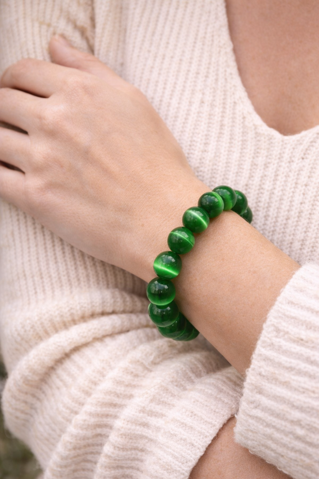 Emerald Glow 10mm Beaded Bracelet