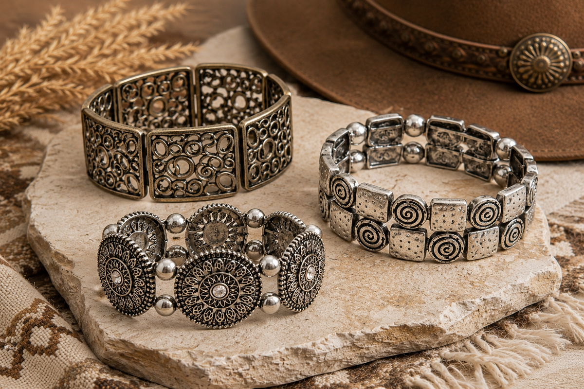 Outlaw Relic Bracelet Set