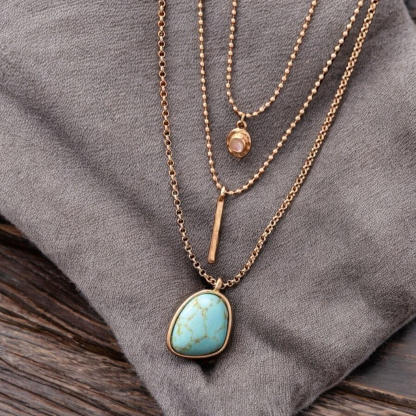 Chasing After Dreams Layered Lightweight Fashion Necklace