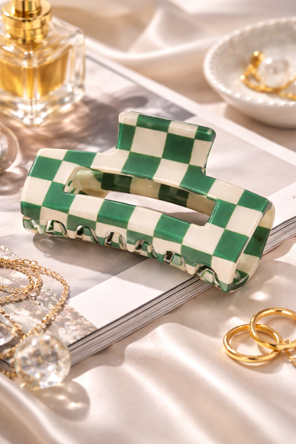 City Chic Checker Claw Clip