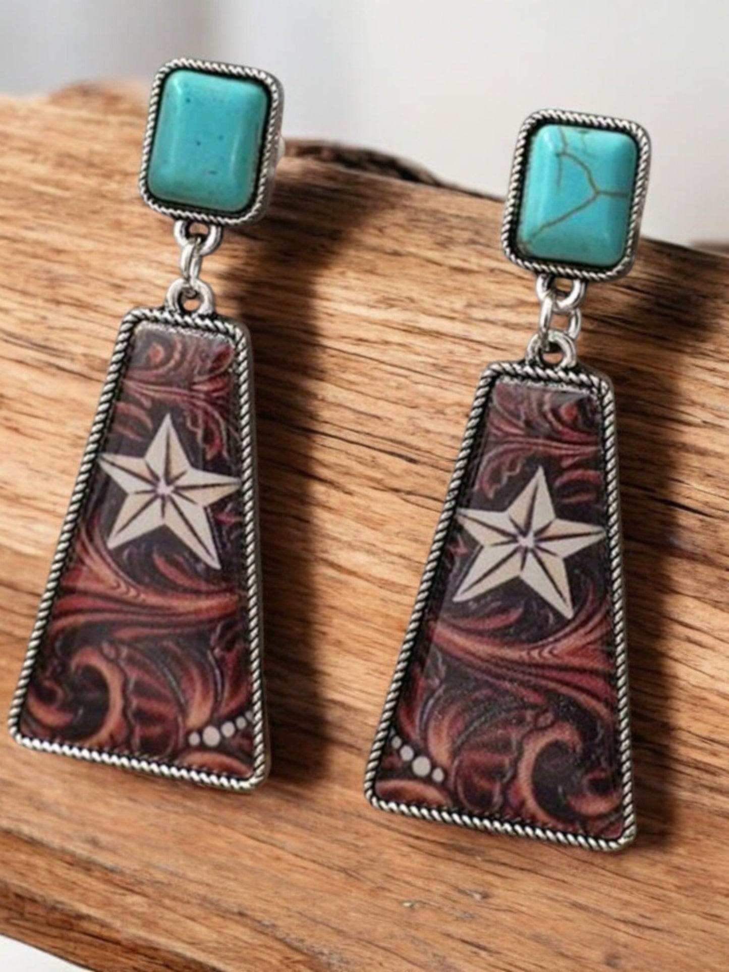 She's A Texas Star Western Fashion Print Earrings