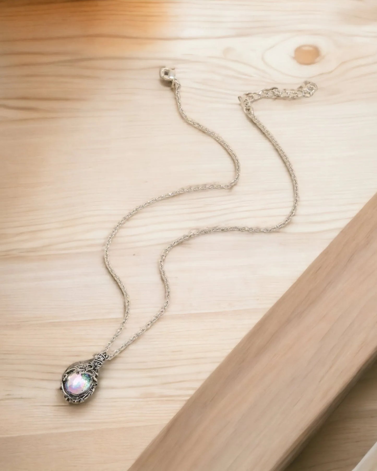 Vintage Inspired Dainty Iridescent Drop Necklace