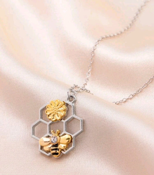 The Bees Knees Honeycomb Necklace - The Bling Barn